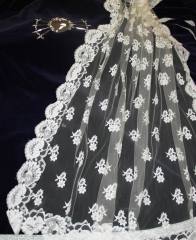 mantilla-chantilli